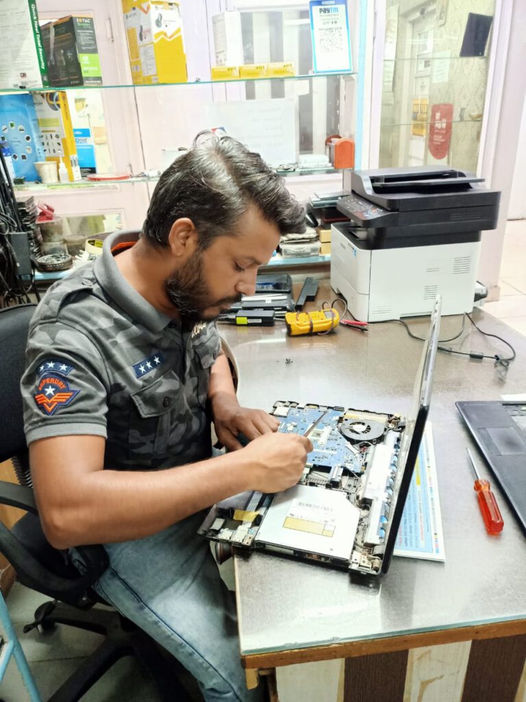 Er. SATPAL SINGH (Computer Engineer) Er. Satpal Singh Laptop Repair Service Expert in Mohali Chandigarh